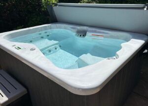 Iris hot tub from the Garden Spas range